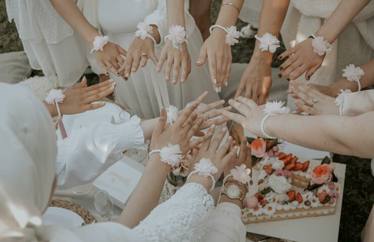 tent accessories you’ll need for the perfect wedding day